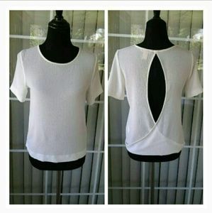 🤍 H&M Open Back Top